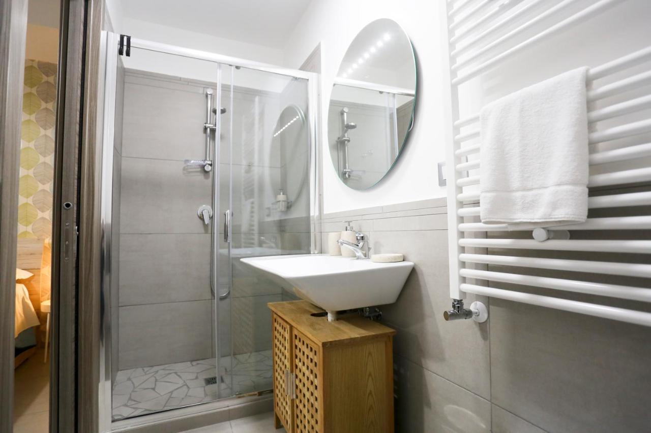 Le Stanze Di Mami Apartment Salerno Ngoại thất bức ảnh